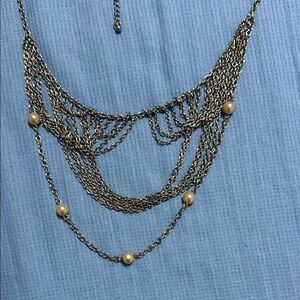 Elegant Silver Chain Necklace with Pearls